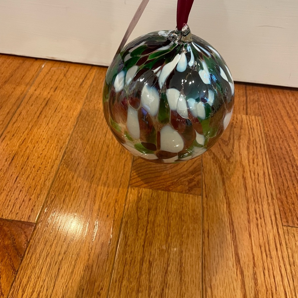 Handcrafted Glass Ornament with Multicolor Design - Picture 3 of 7